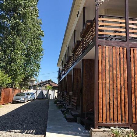 Отель Семь Гор Sukhumi Exterior foto